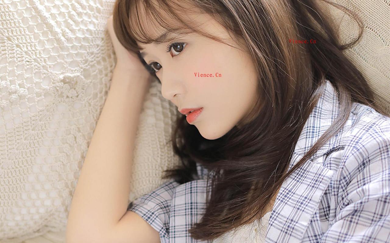 心灵毒鸡汤: 比一个人吃火锅更寂寞的是，一个人没有钱吃火锅。  分享 第3张